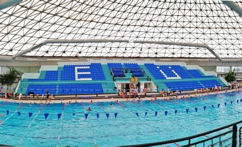ege üniversitesi prof dr sermed akgün olimpik kapalı yüzme havuzu